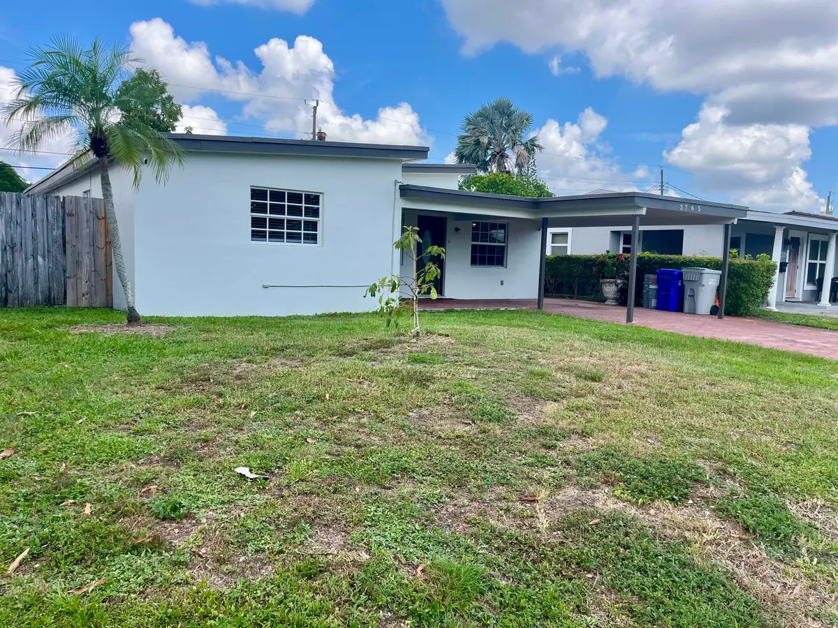 IMG_5895 at 3765 NE 18th Avenue, Pompano Beach