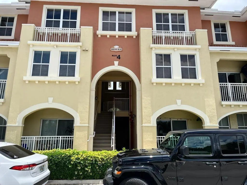 10805 1 at 10805 NW 89TH Terrace 218-4, Doral