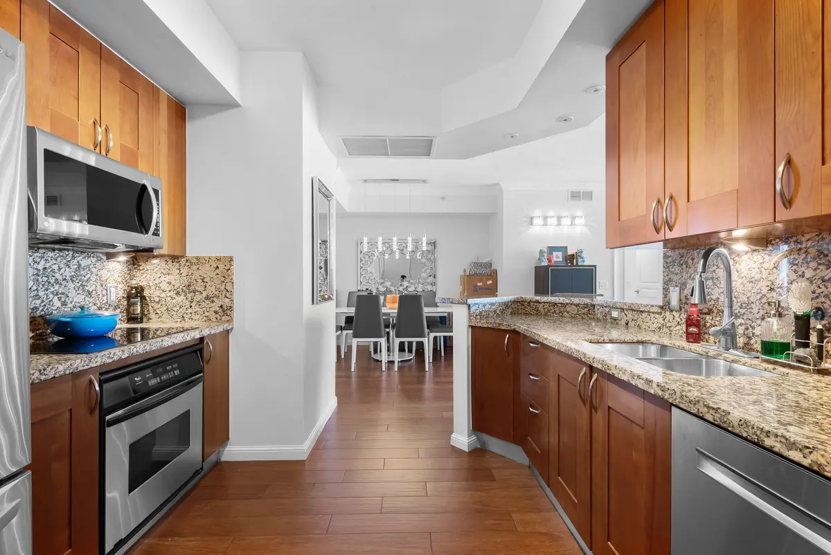 14-web-or-mls-_BWP8604 at 350 SE 2ND Street 1950, Fort Lauderdale