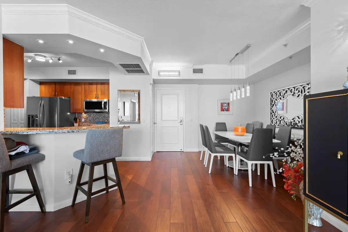 16-web-or-mls-_BWP8616 at 350 SE 2ND Street 1950, Fort Lauderdale