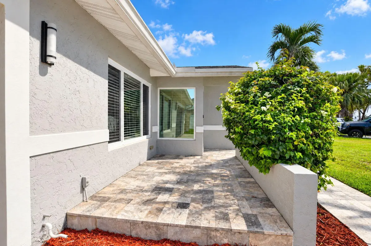 5-web-or-mls-22606-57 at 22606 SW 6TH Street, Boca Raton