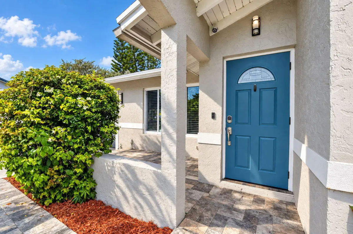 6-web-or-mls-22606-58 at 22606 SW 6TH Street, Boca Raton