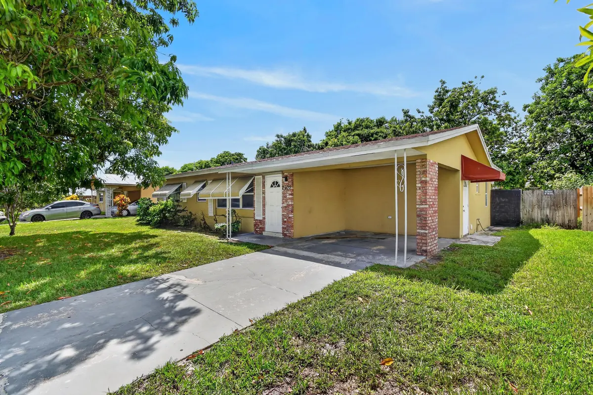2109NE1stSt(6) at 2109 NE 1st Street, Boynton Beach