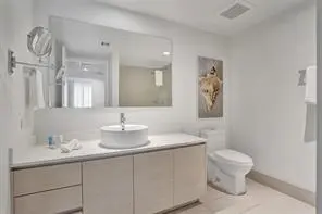 imageye___-_GetMedia - 2026-09-16T092851 at 2602 E HALLANDALE BEACH R907, Hallandale Beach