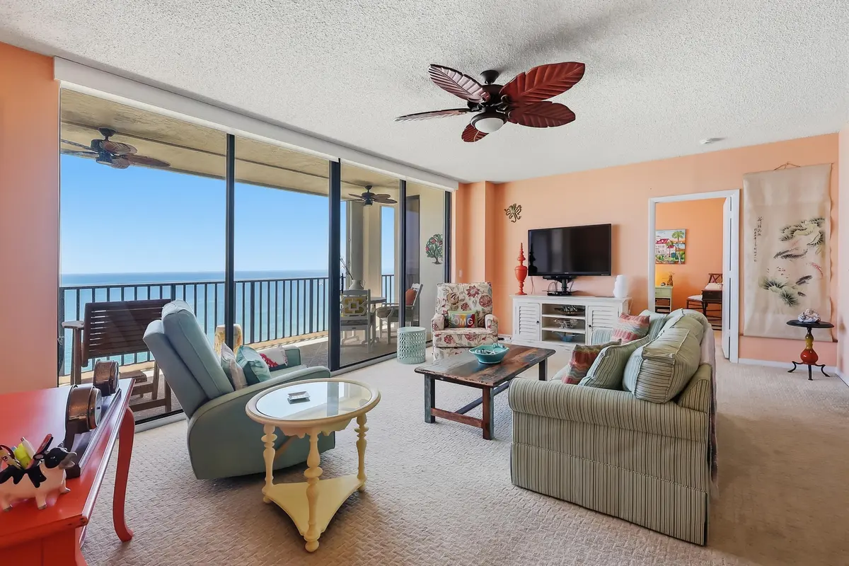 _0014 at 3120 N Hwy A1A 1503, Fort Pierce