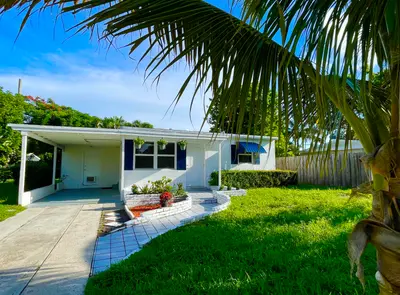 1481 NE 27TH Street, Pompano Beach – Single Family Residence for rent