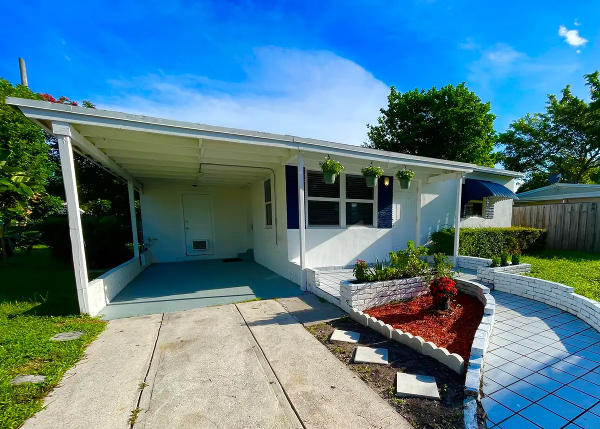 Front2 at 1481 NE 27TH Street, Pompano Beach