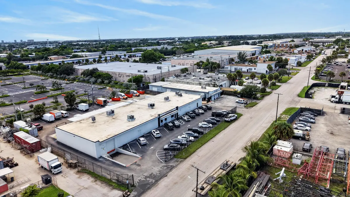 Building at 945 W 15TH Street, Riviera Beach