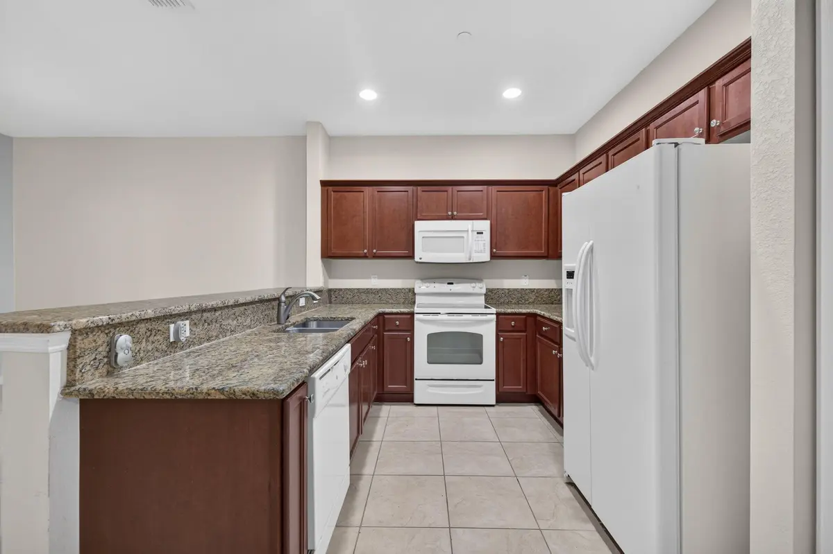 7-web-or-mls-3A5A7721 at 4277 SW Pine Cove Court, Stuart
