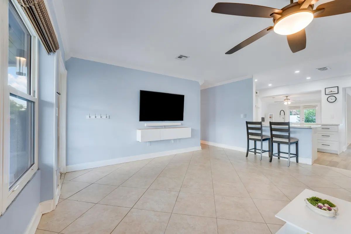 2210 NE 51ST Street, Lighthouse Point, FL – photo 4