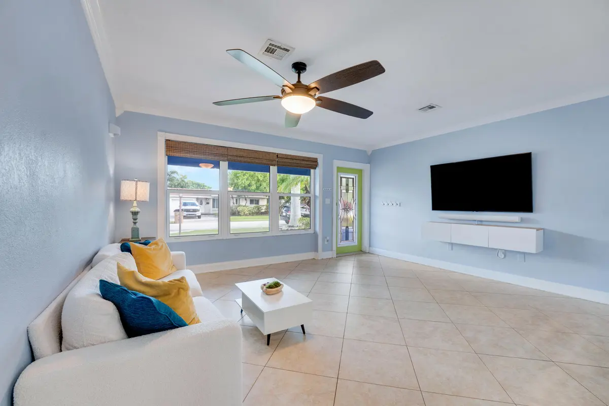 2210 NE 51ST Street, Lighthouse Point, FL – photo 5