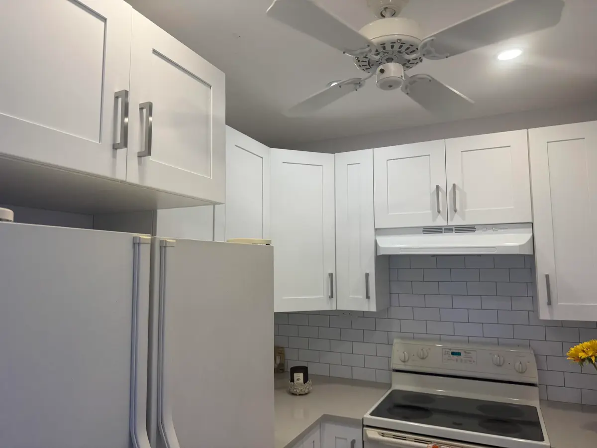 629 fenshaw23 at 629 FANSHAW O 629, Boca Raton