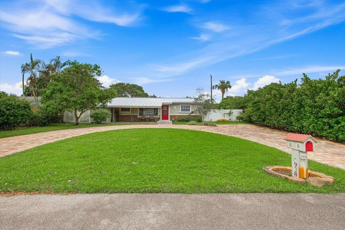 01-Front Home at 938 Arlington Drive, West Palm Beach