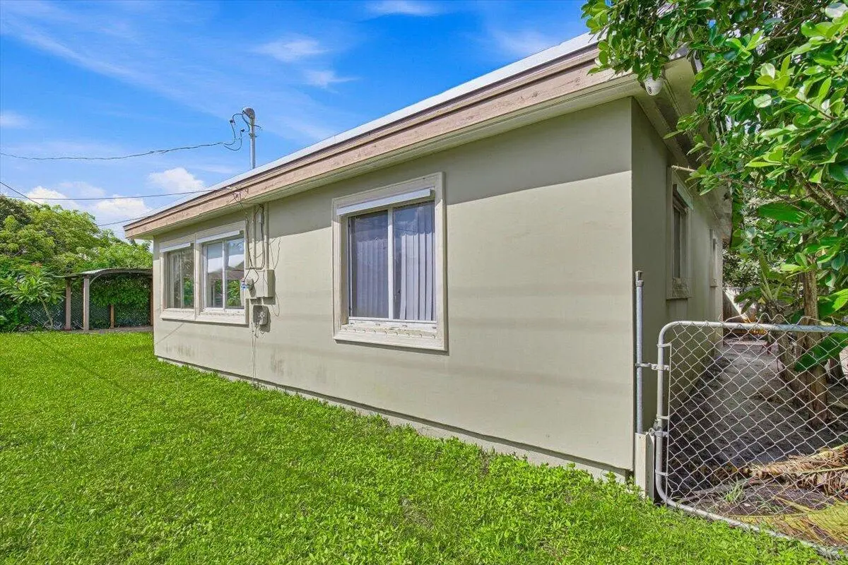 09-Backyard-C at 938 Arlington Drive, West Palm Beach
