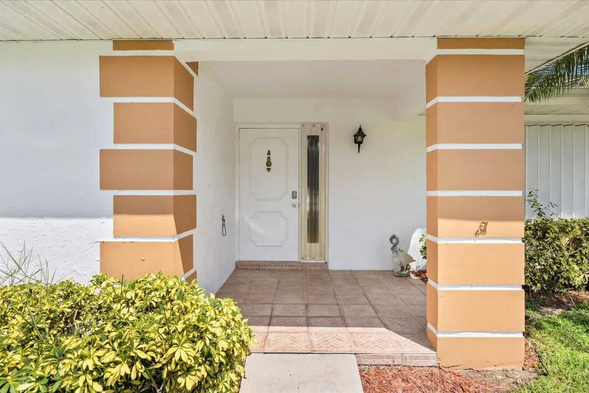 03-south in-24 at 1218 S Lakes End Drive Apt a, Fort Pierce
