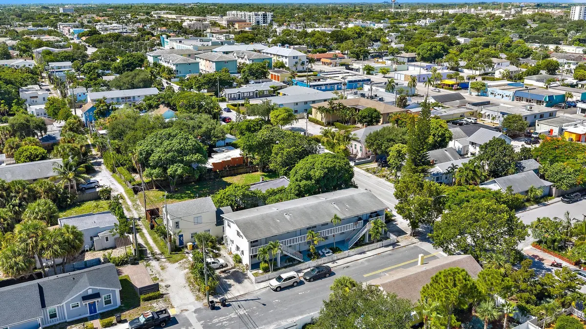 430 N J St-3 at 430 N J Street 1A 2A 3A 4B 5B 6B, Lake Worth Beach