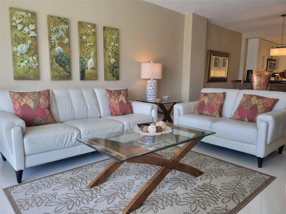 Photo 7 at 19370 COLLINS Avenue 1218, Sunny Isles Beach