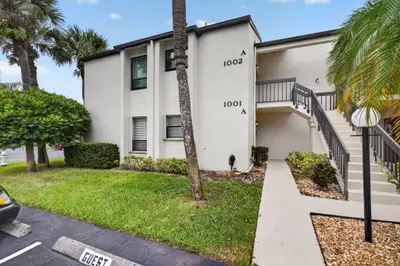 1001 Wingfoot Drive A, Jupiter – Condominium for sale