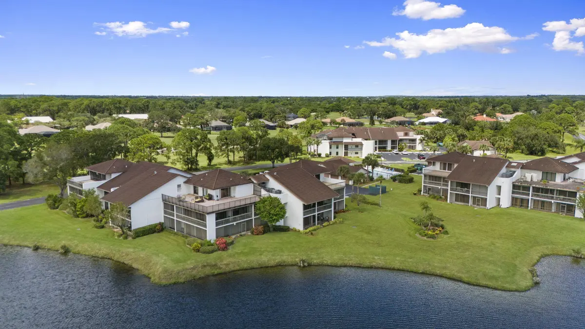 4-web-or-mls-DJI_20260910111652_0046_D at 3200 Twin Lakes Terrace 105, Fort Pierce