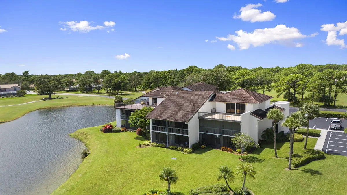 5-web-or-mls-DJI_20260910111607_0038_D at 3200 Twin Lakes Terrace 105, Fort Pierce
