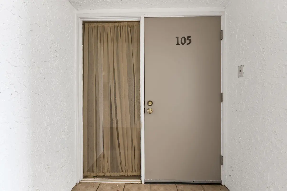 8-web-or-mls-DSC05490 at 3200 Twin Lakes Terrace 105, Fort Pierce