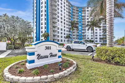 301 N Ocean Boulevard 709, Pompano Beach – Condominium for sale