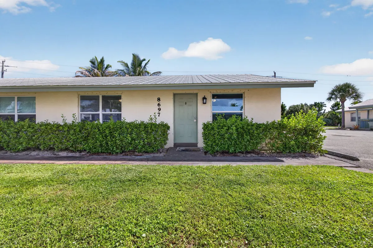 5-web-or-mls-5D1A6222 at 8697 SE HOBE RIDGE Avenue, Hobe Sound