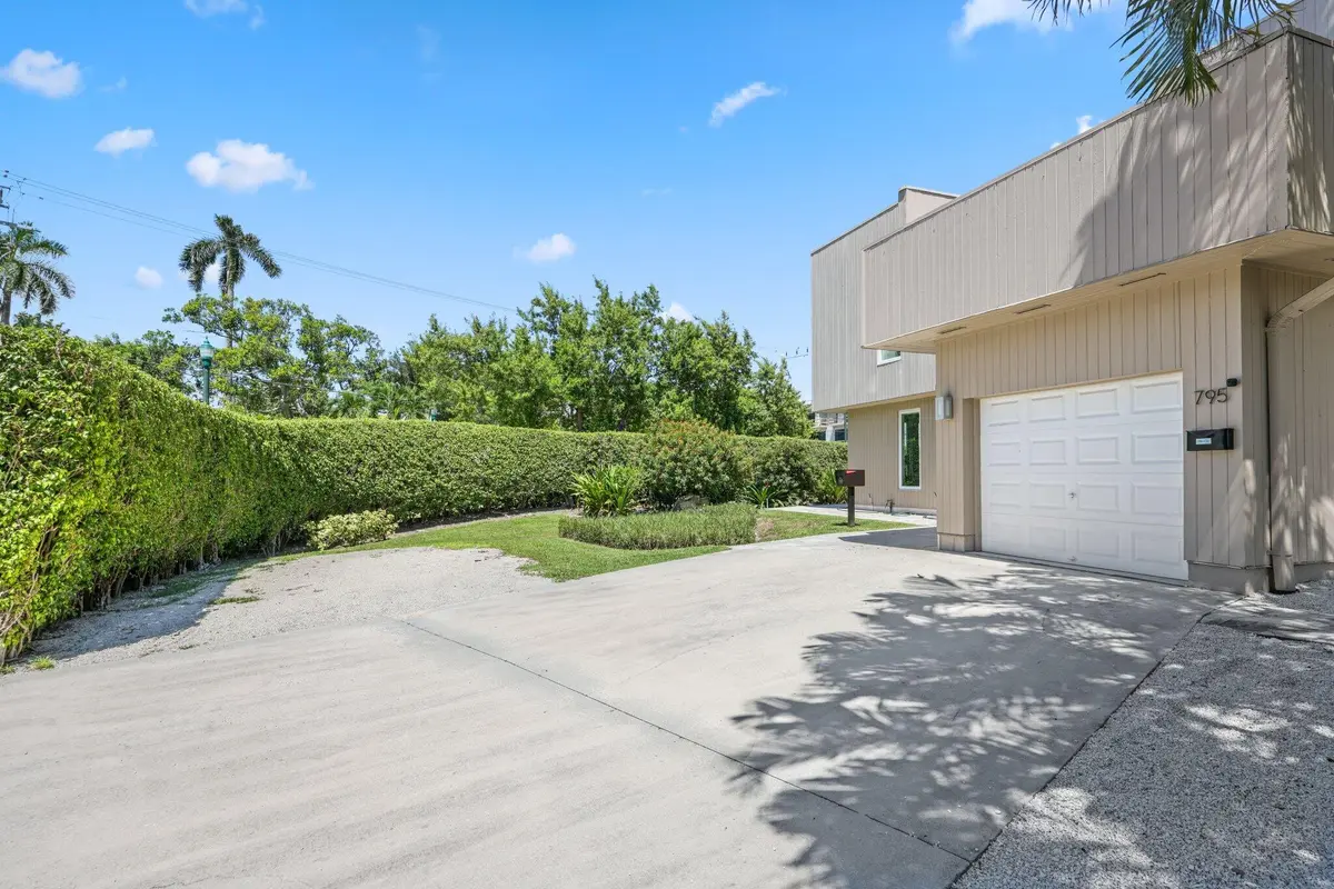 795 Andrews Ave - 6.jpg-SMALL at 795 Andrews Avenue, Delray Beach
