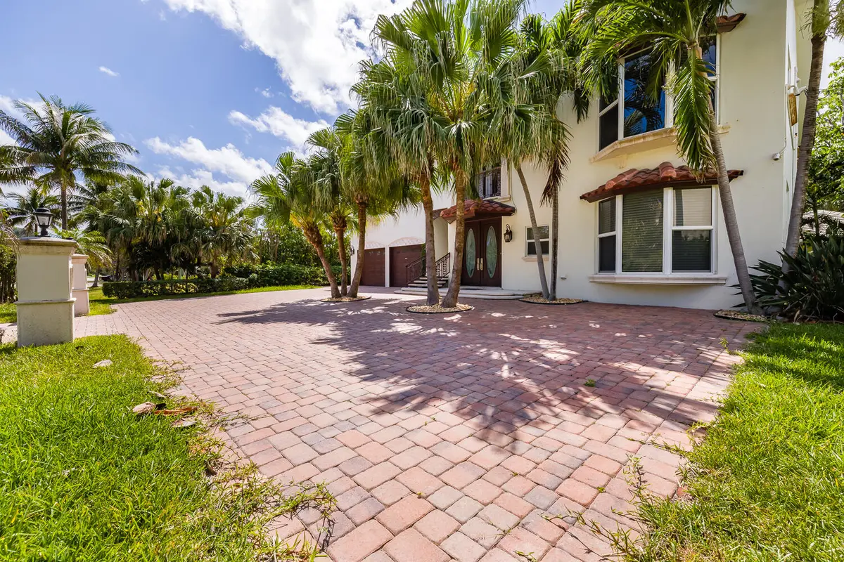 4108 S Ocean Drive, Highland Beach(MLS)- at 4108 S Ocean Boulevard, Highland Beach