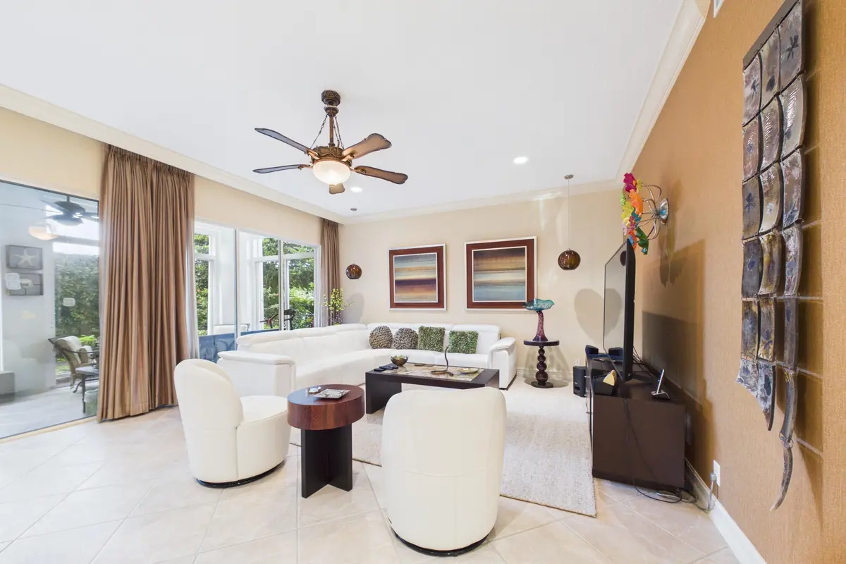 Living Room at 101 Palm Bay Circle B, Palm Beach Gardens