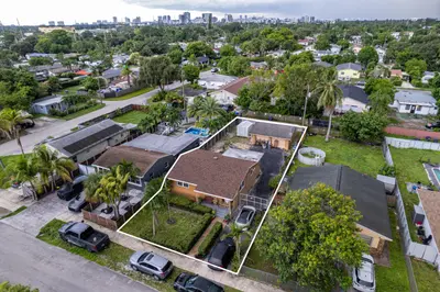 2310 SCOTT Street, Hollywood – Single Family Residence for sale