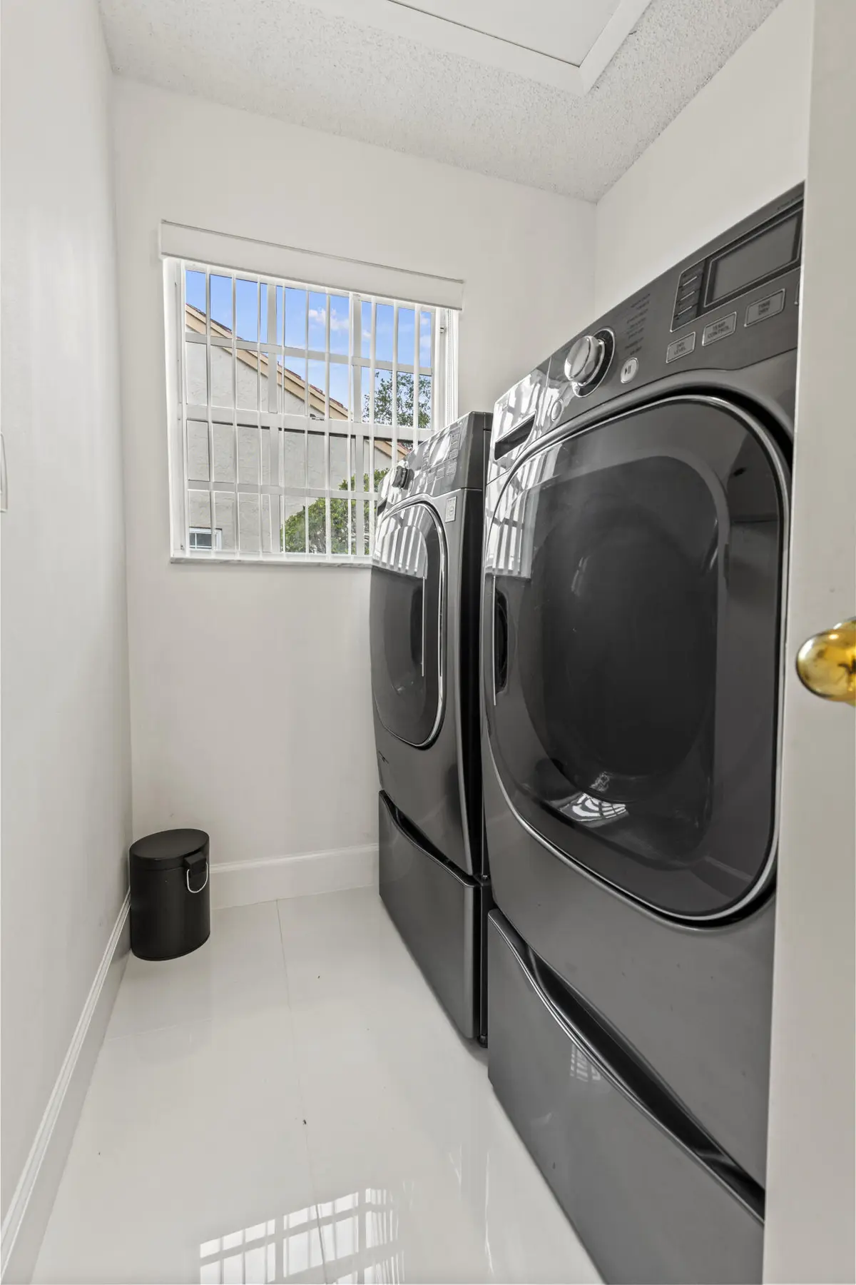 Laundry room at 14496 VIA ROYALE, Delray Beach