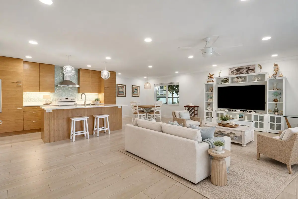 Great Room at 232 Seabreeze Circle, Jupiter