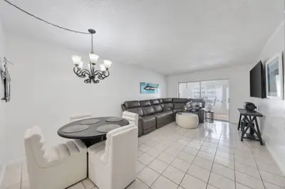 3500 SW Natura Boulevard 109, Deerfield Beach – Condominium for sale