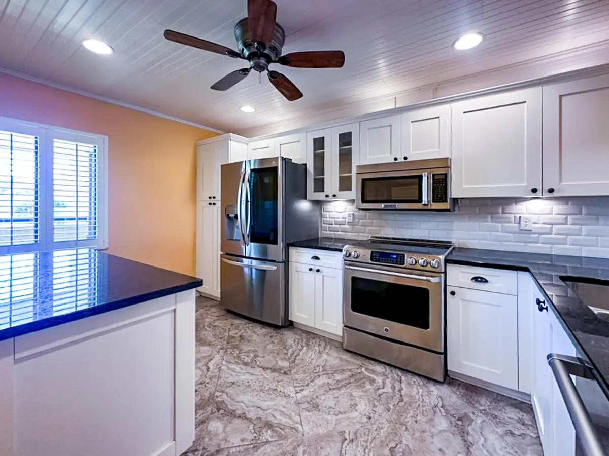 11b C5AEBB1A-F5BB-477E-828A-813A7F9BBB8F at 6303 SE WILLIAMSBURG Drive 201, Hobe Sound