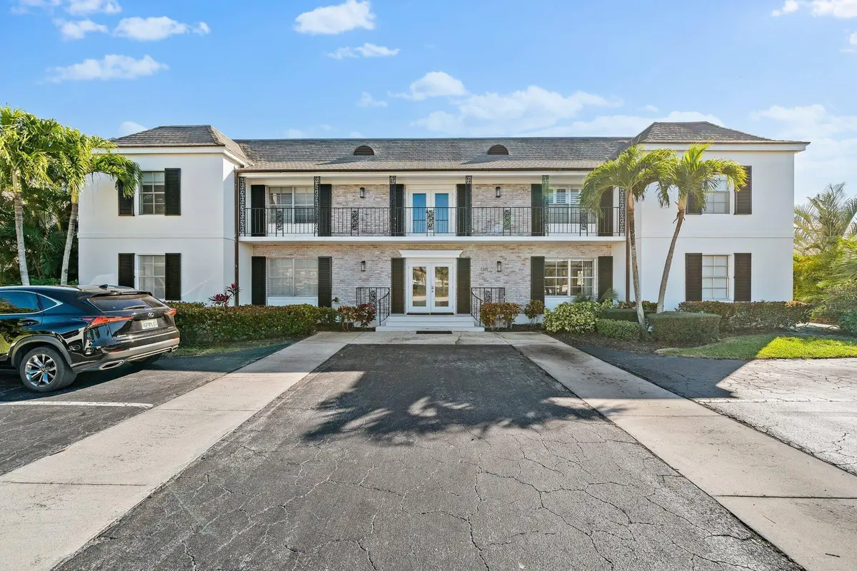 Front Exterior at 130 Yacht Club Drive 2, North Palm Beach