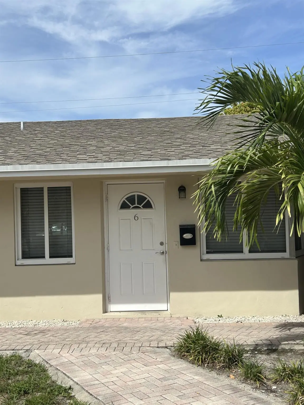 Photo 2 at 1440 Miami Road Unit 6, Fort Lauderdale