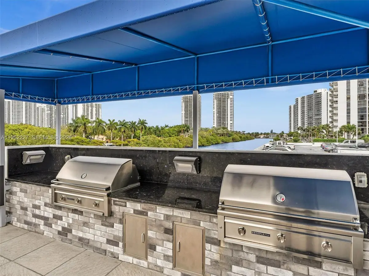 El Dorado Deck View at 3675 N COUNTRY CLUB Drive 1909, Aventura