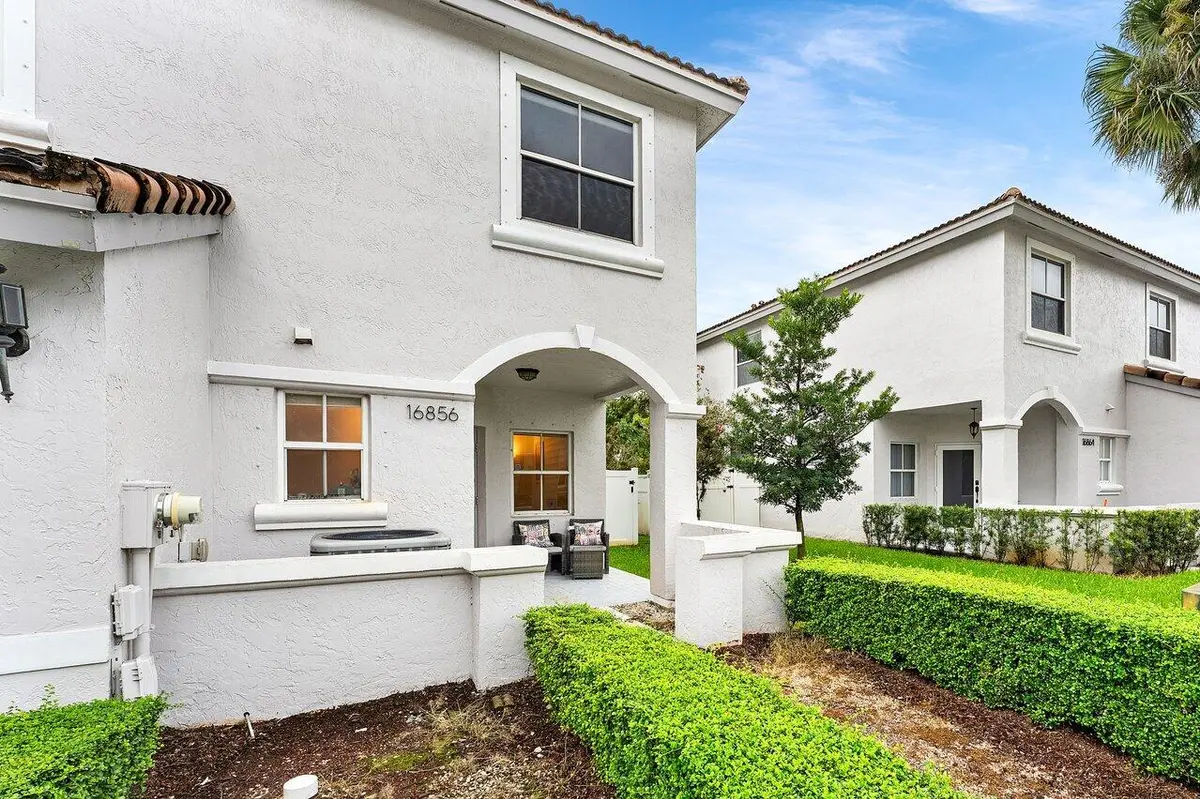 004-16856Southwest1stPlace-PembrokePines at 16856 SW 1ST Place, Pembroke Pines