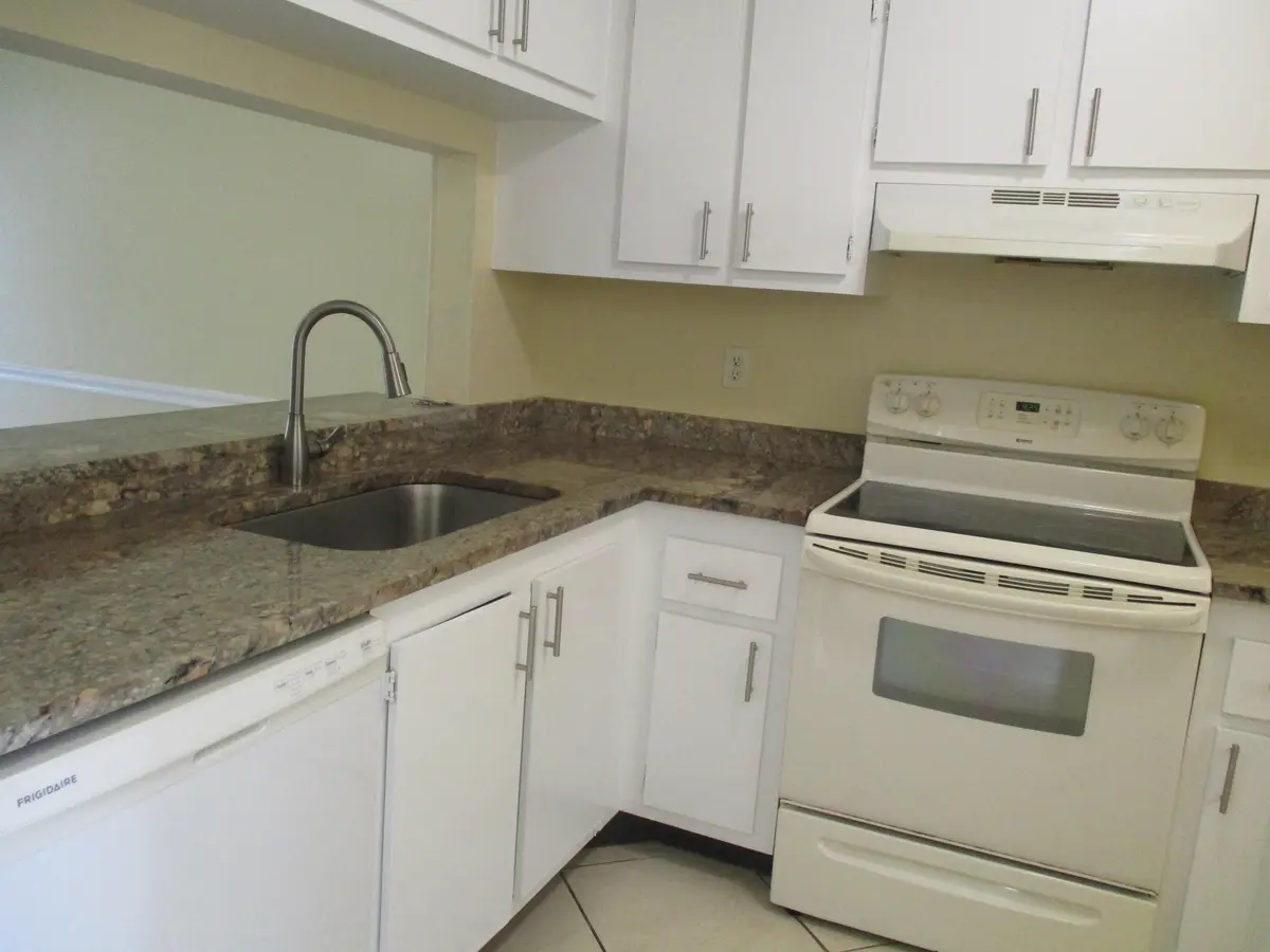 PL K at 9389 NW 1ST Court 201, Pembroke Pines
