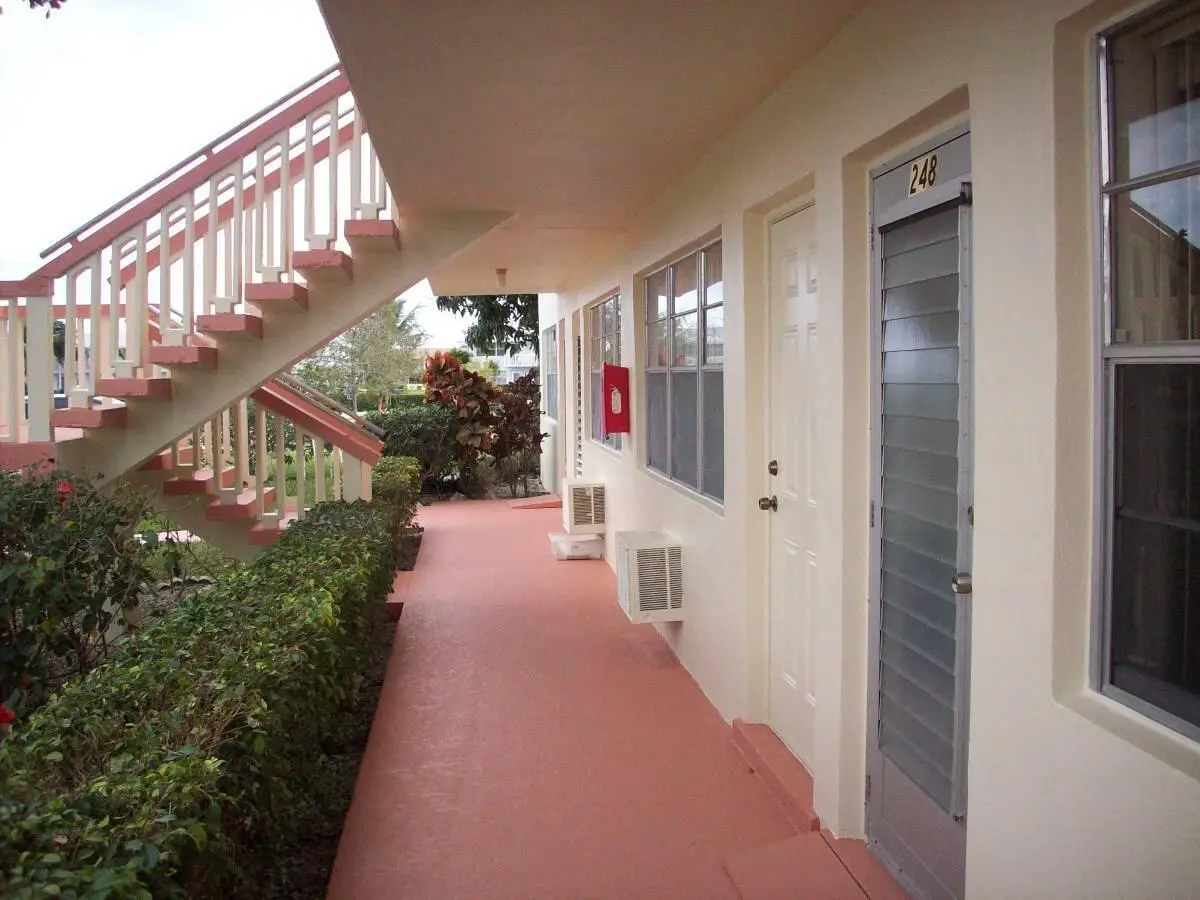 263 CAMDEN K, West Palm Beach, FL – photo 2