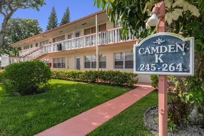 263 CAMDEN K, West Palm Beach – Condominium for sale