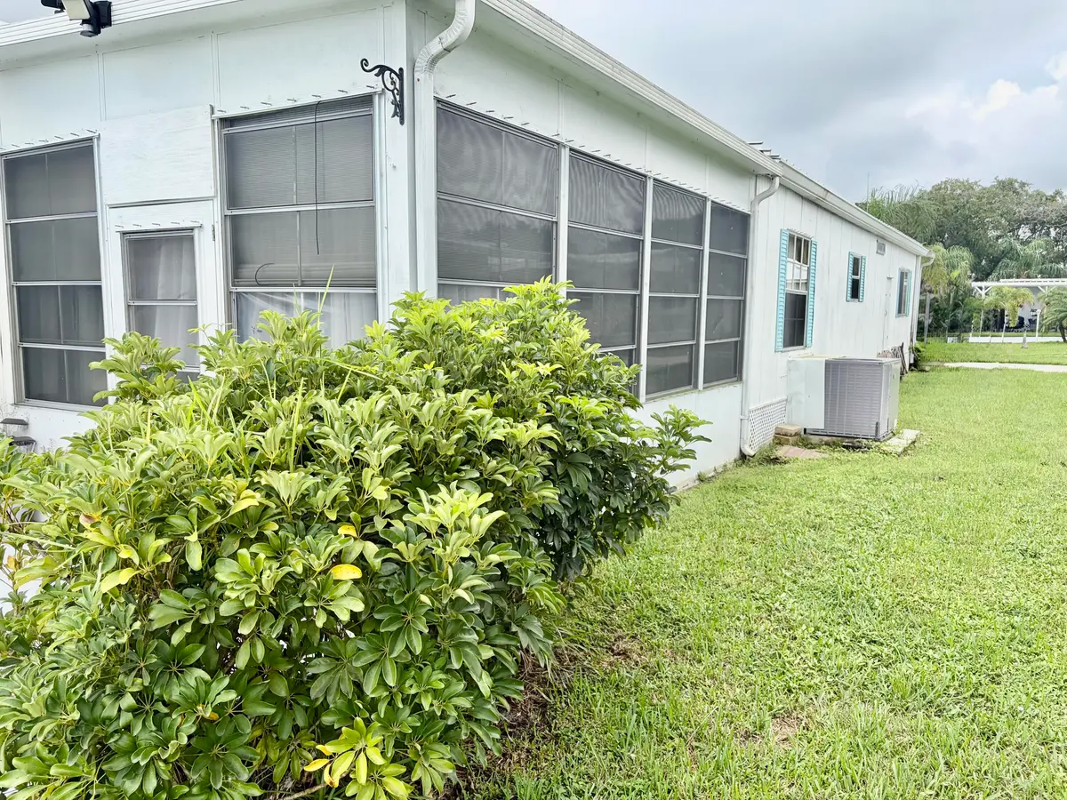 IMG_4147 at 10 La Paloma Lane, Port St. Lucie