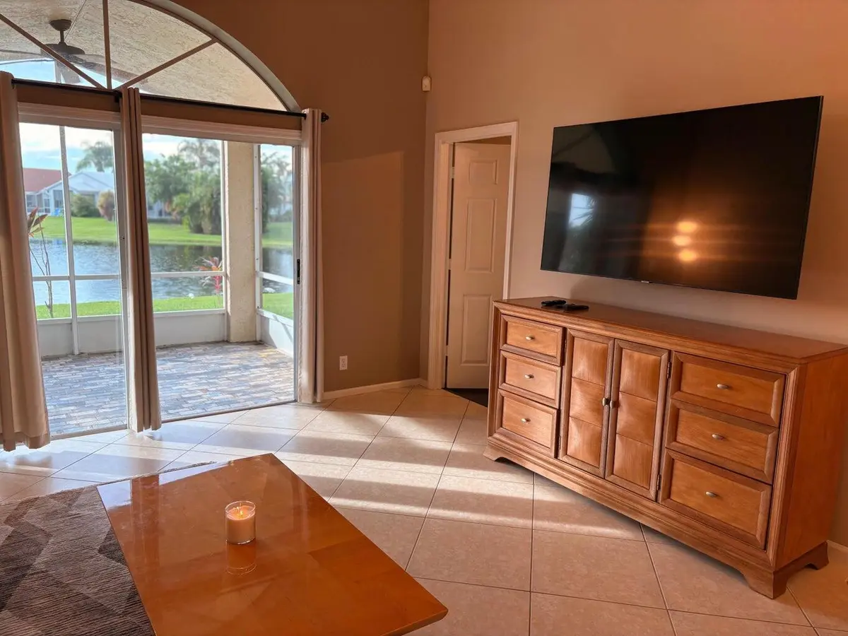 CRLiving5 at 14181 E Castlerock Way, Delray Beach