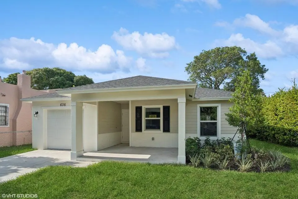 636 front 3 at 636 35TH Street, West Palm Beach