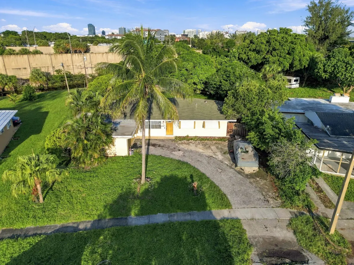 1_1. low aerial at 430 N Ware Drive, West Palm Beach
