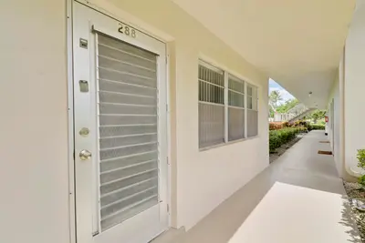 288 Northampton O, West Palm Beach – Condominium for sale