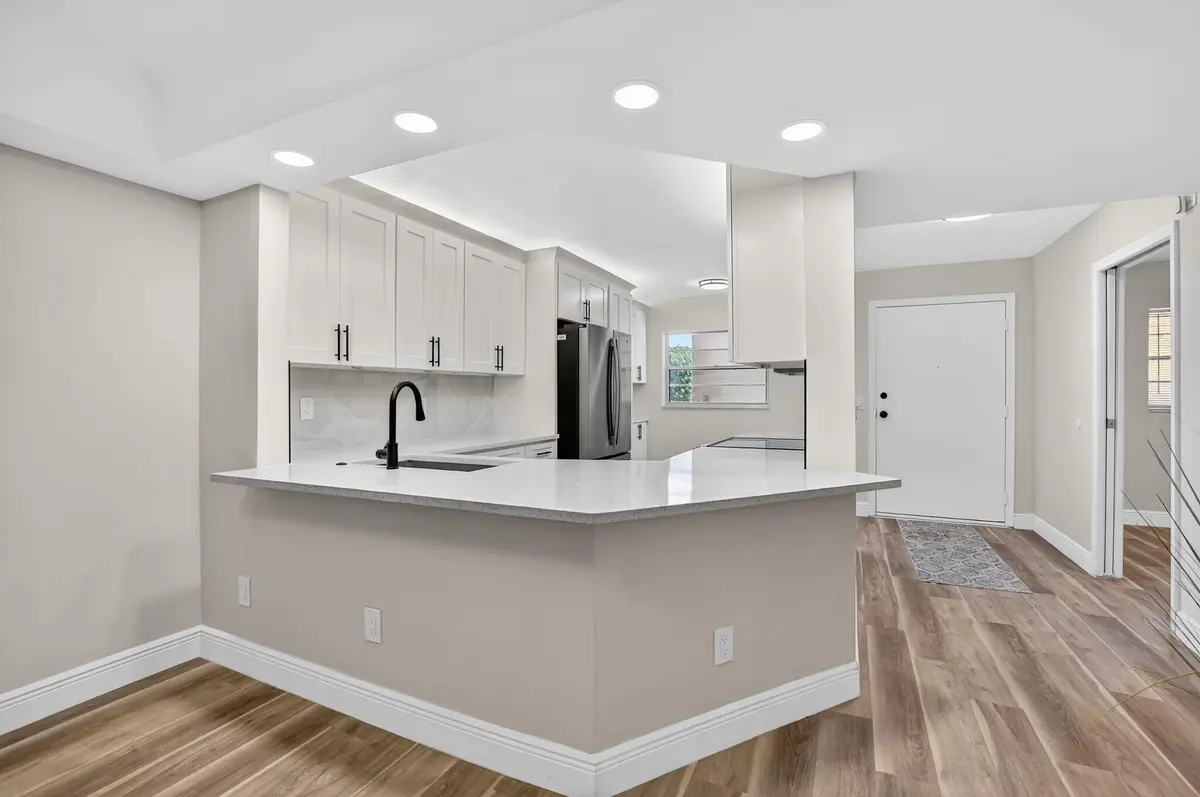 5-web-or-mls-DSC_7222 at 23247 BARWOOD Lane 205, Boca Raton