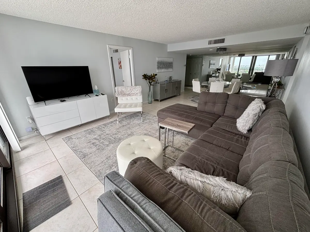 5600 N FLAGLER Drive 2105, West Palm Beach, FL – photo 5