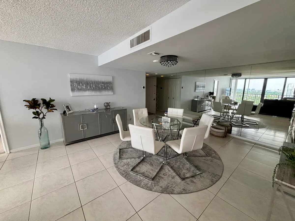 5600 N FLAGLER Drive 2105, West Palm Beach, FL – photo 4